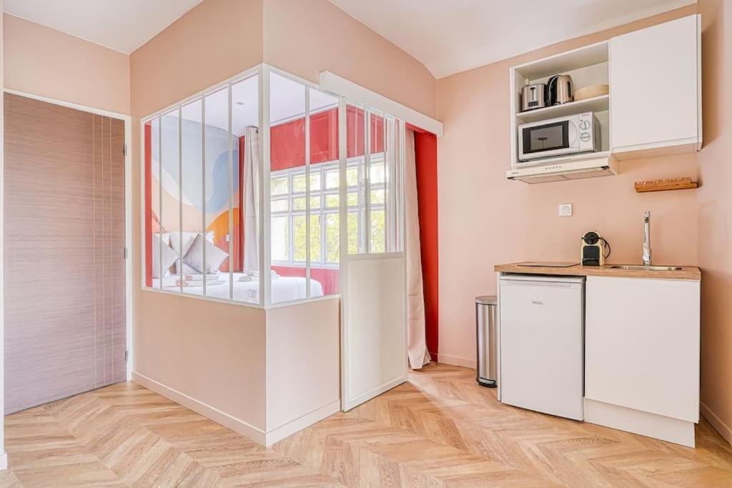 Proche Parc Monceau Pereire - Iii Appartement